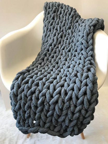 Beschwerte Strickdecke aus Wolle
